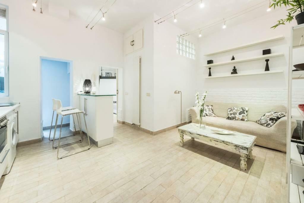 Stylish Loft At Chueca'S Heart Apartment Мадрид Екстериор снимка