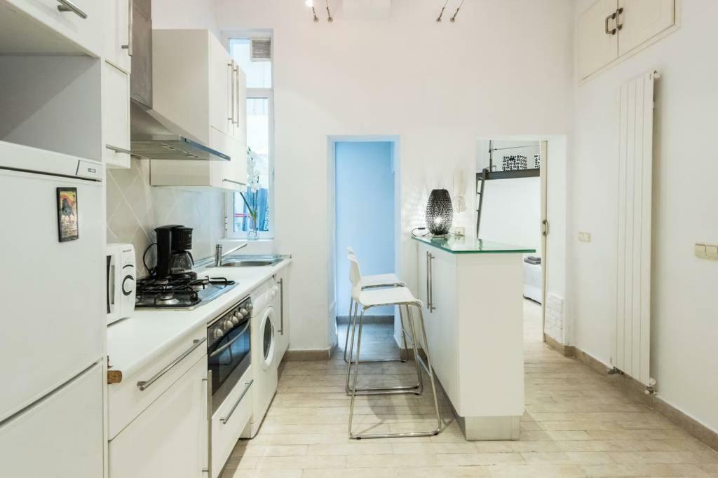 Stylish Loft At Chueca'S Heart Apartment Мадрид Екстериор снимка